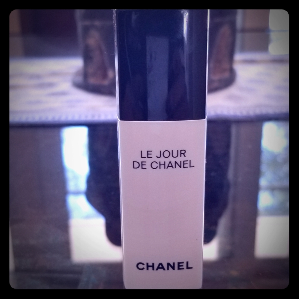 Hold for @sou76 - Chanel Le Jour De Chanel